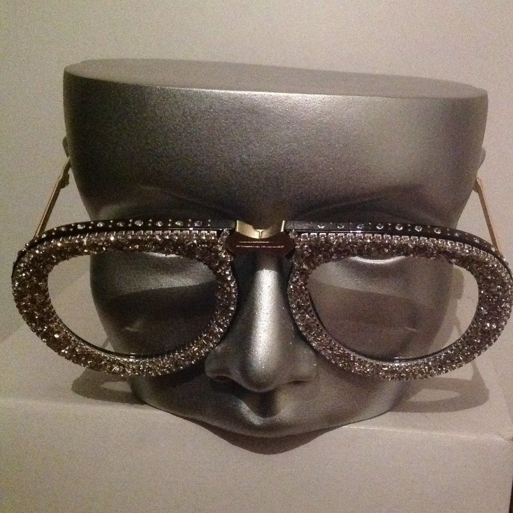 Glaring Glasses